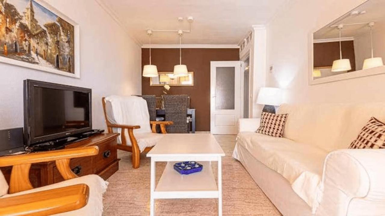 בנאלמדנה 797 Holiday Rentals - Piso Para 4 Con Amplia Terraza Al Jardin Y Al Mar מראה חיצוני תמונה
