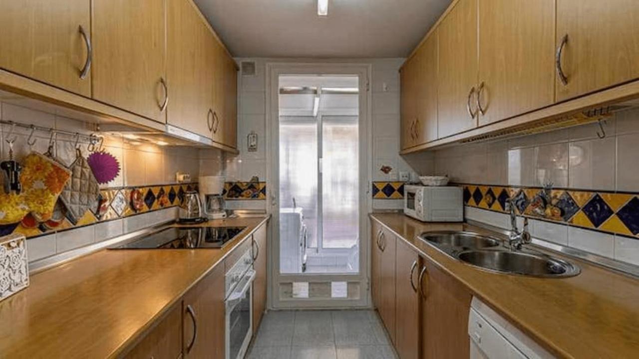 בנאלמדנה 797 Holiday Rentals - Piso Para 4 Con Amplia Terraza Al Jardin Y Al Mar מראה חיצוני תמונה