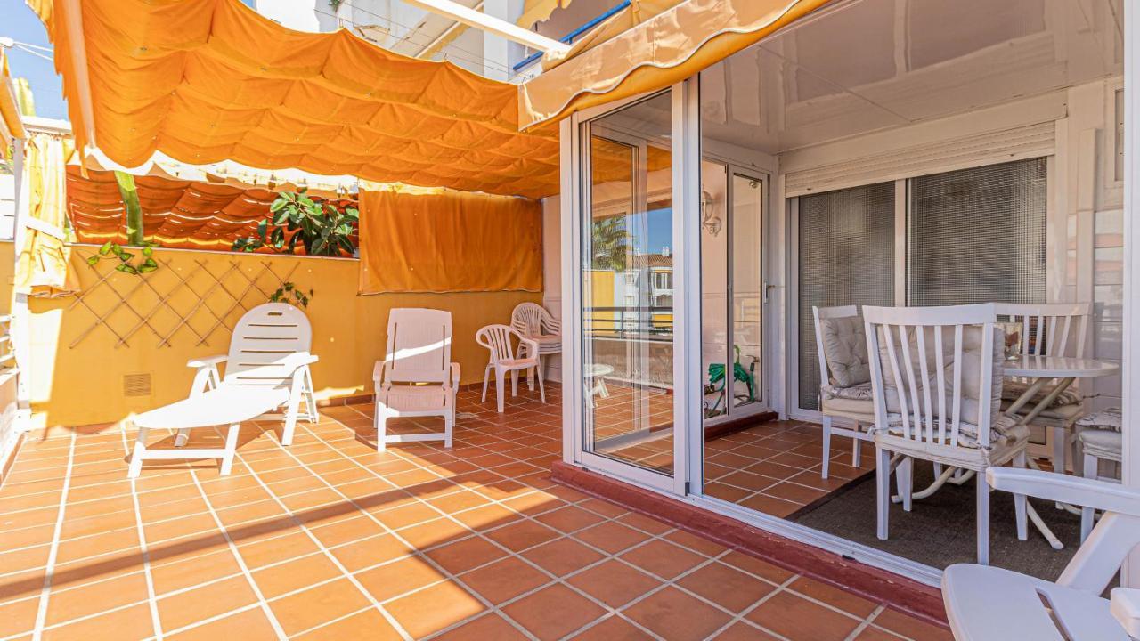 בנאלמדנה 797 Holiday Rentals - Piso Para 4 Con Amplia Terraza Al Jardin Y Al Mar מראה חיצוני תמונה
